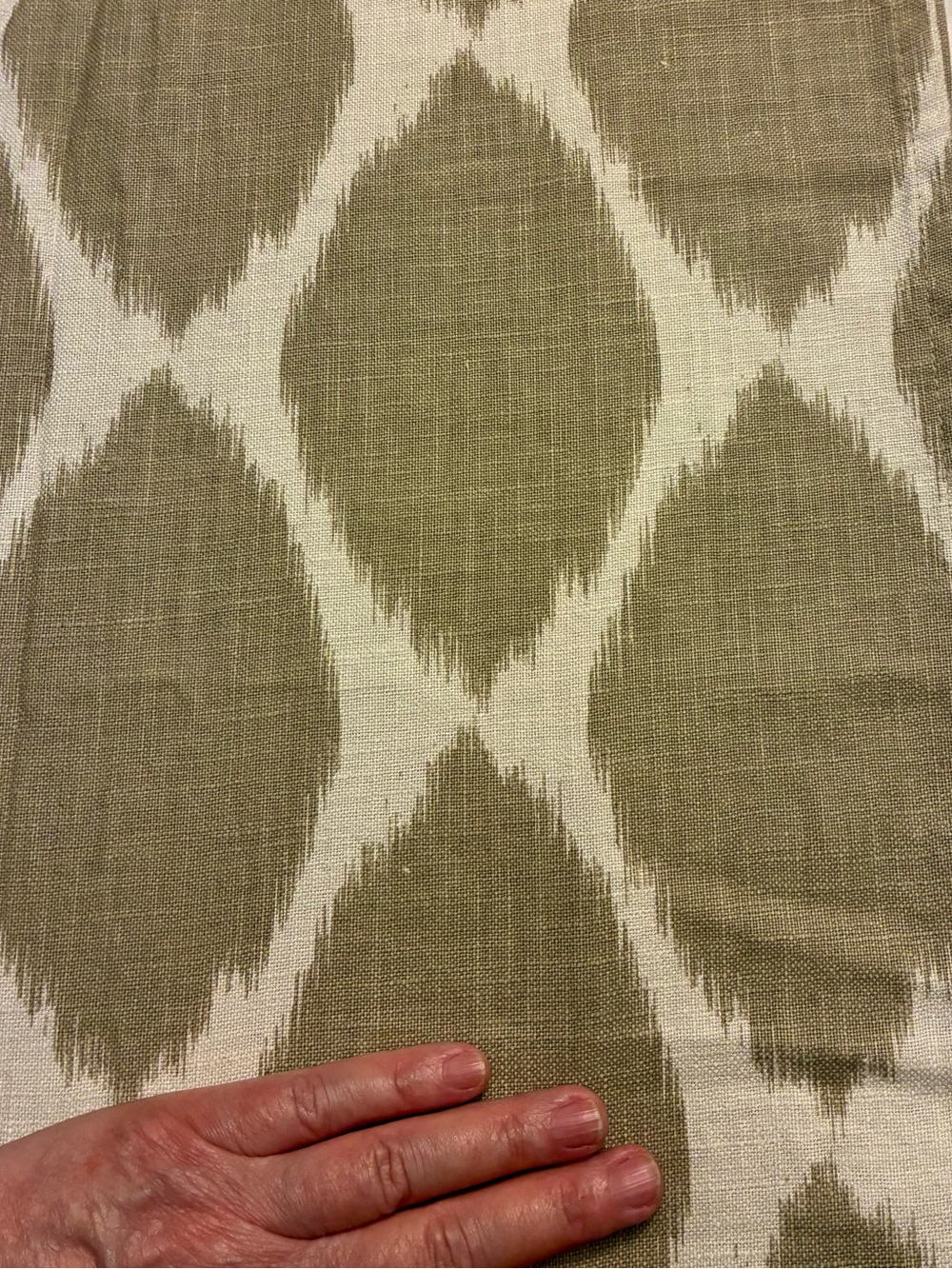West Elm Ikat Ogee Linen
Curtains - Taupe/Cream 48"
X 84” (Set of 2 panels)